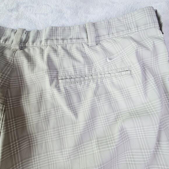 Nike Golf Dri-FIT Men's Performance Shorts Size 42 Beige White Plaid - Picture 5 of 14